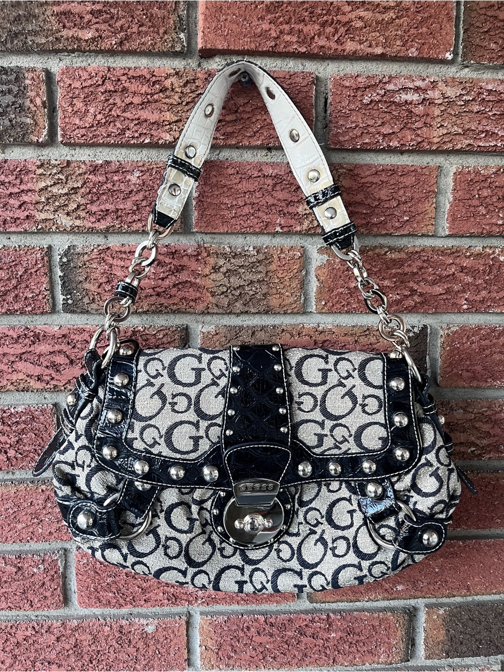 Guess Y2K Shoulder Bag